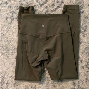 Lululemon Align 25” size 4 Sage